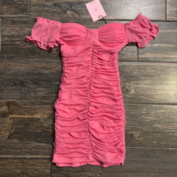 NWT! Hello Molly Off the Shoulder Hot Pink Mini Dress - Picture 3 of 5